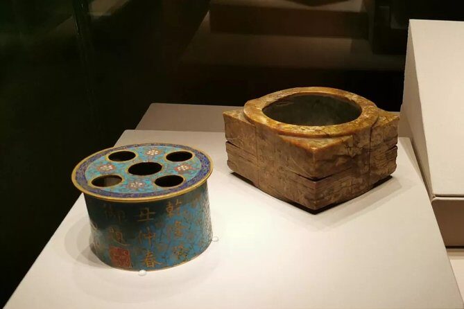 Private Full Day Chengdu Panda Base and Jinsha Site Museum Tour - FAQ