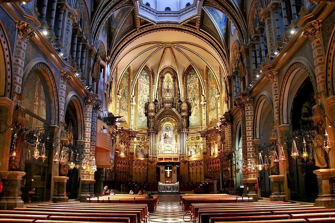 private-full-day-city-tour-of-barcelona-and-monastery-of-montserrat-w-pick-up