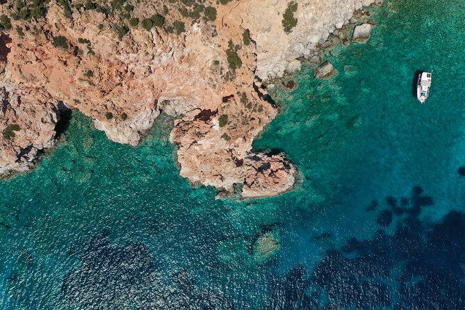 private-full-day-cruise-from-pollonia-to-polyaigos