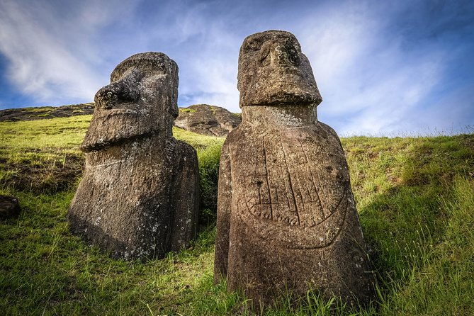 private-full-day-easter-island-moai-monuments-tour