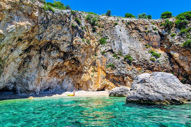 private-full-day-elafiti-islands-and-blue-cave-tour