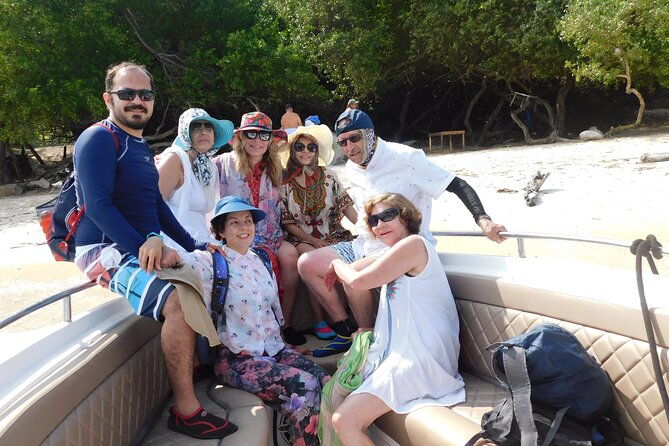 private-full-day-family-tour-to-the-rosario-islands