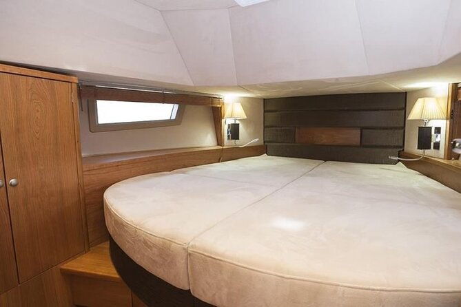 private-full-day-five-star-boat-tour-of-zadar-archipelago