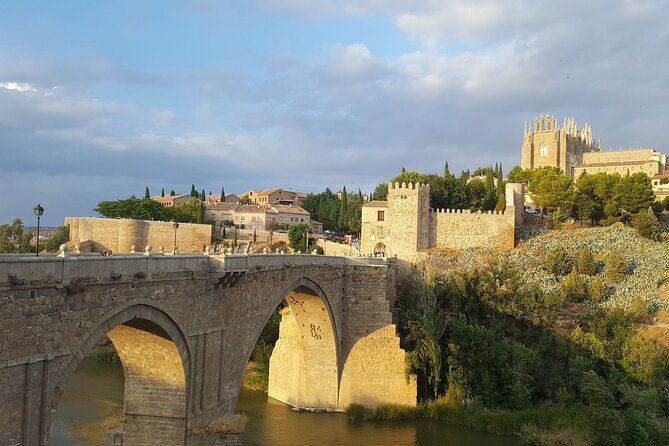 private-full-day-guided-tour-from-madrid-to-toledo-in-a-luxury-vehicle