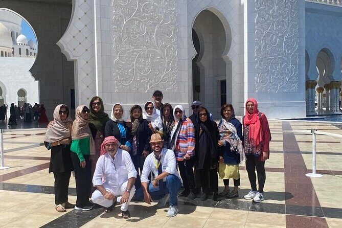 Private Full Day Guided Tour in Abu Dhabi - Authentic Experiences Highlighted by Reviewers