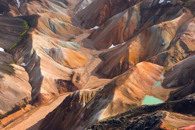 private-full-day-hidden-highlands-tour-from-reykjavik-with-luke-by-jeep