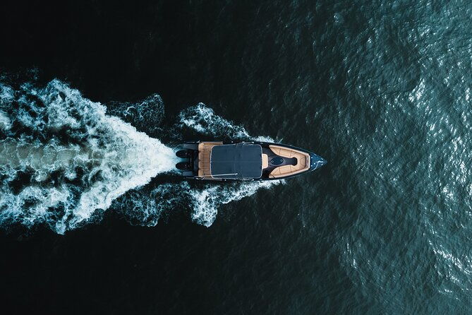 private-full-day-luxury-boat-rental-rosario-islands