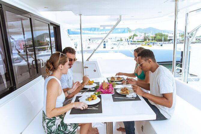 private-full-day-luxury-catamaran-excursion