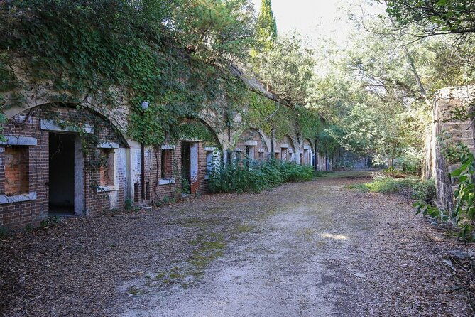 private-full-day-okunoshima-and-hiroshima-sake-breweries-tour