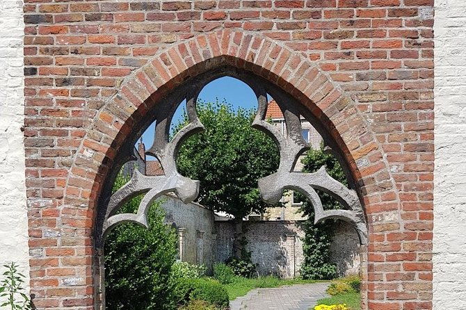 private-full-day-to-bruges-sightseeing-tour-from-amsterdam