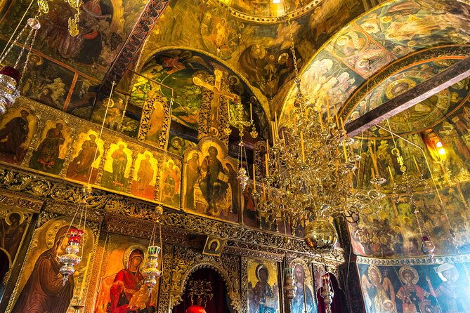 private-full-day-tour-around-meteora-and-metsovo-from-lefkada