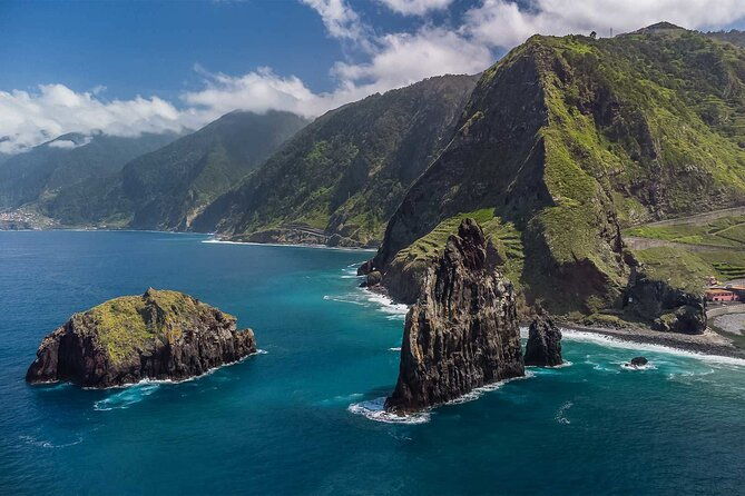 private-full-day-tour-by-jeep-4x4-west-side-madeira