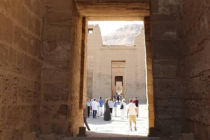 Private Full-Day Tour: Discover the East and West Banks of the Nile in Luxor - FAQ