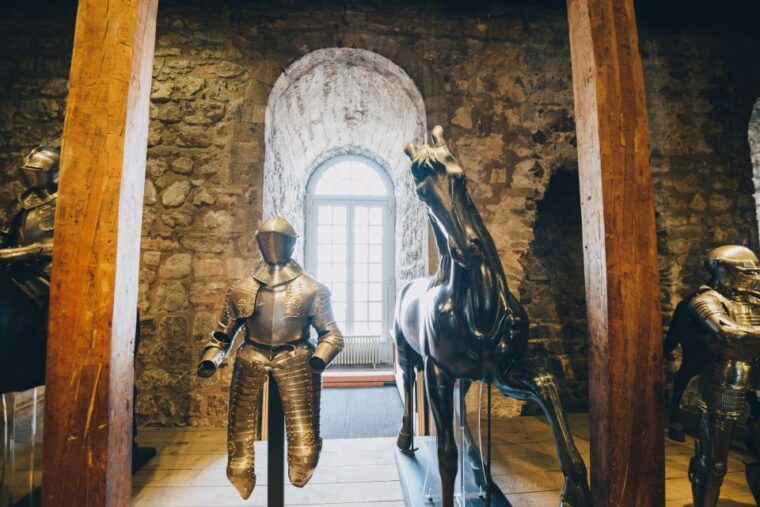 private-full-day-tour-fast-track-tower-of-london-and-lunch