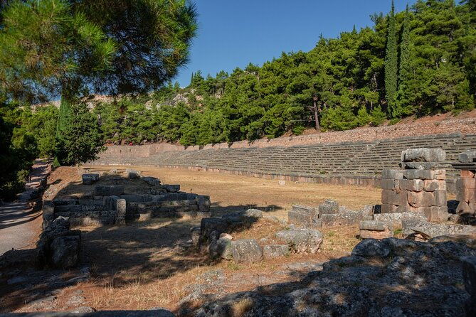 private-full-day-tour-in-delphi