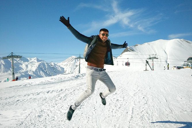 private-full-day-tour-in-kazbegi-gudauri-paragliding-rafting