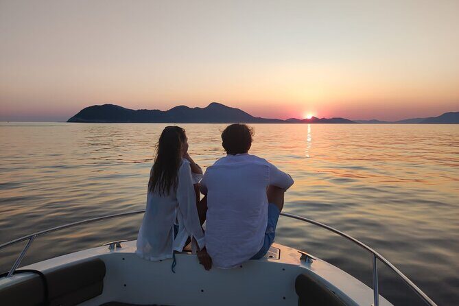 Private Full-Day Tour of Elaphiti Islands by Speedboat - The Itinerary: A Day of Scenic Discovery