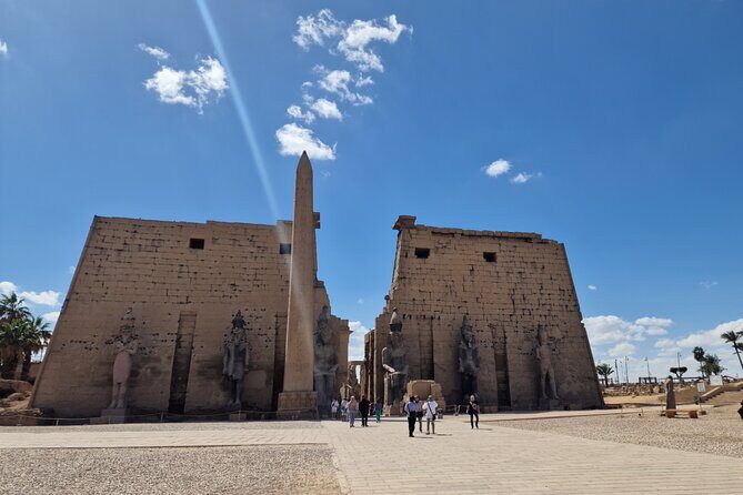 Private Full Day Tour of Luxor West and East Bank Tombs & Temples - Key Points