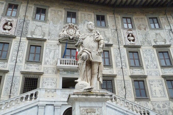 private-full-day-tour-of-pisa-san-gimignano-and-siena-from-florence