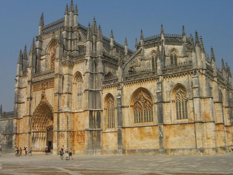 private-full-day-tour-to-fatima-nazare-and-obidos