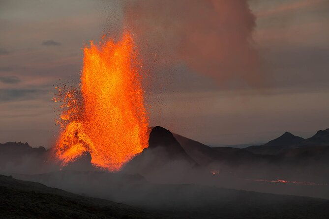 private-full-day-tour-to-geldingadalir-active-volcano-from-reykjavik