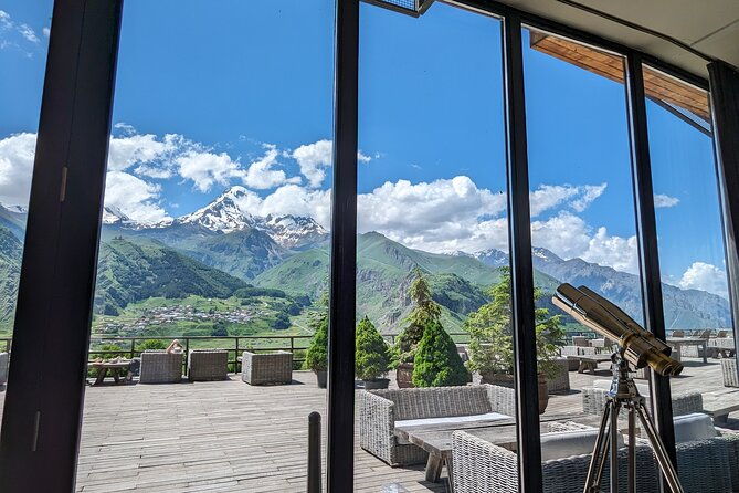 private-full-day-tour-to-kazbegi-and-gudauri-from-tbilisi