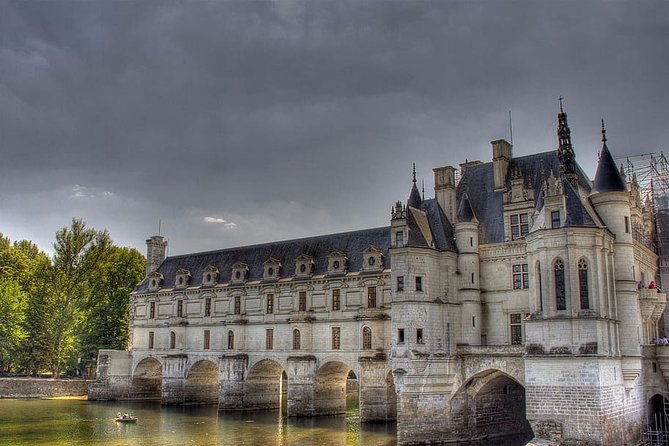 private-full-day-tour-to-loire-valley-from-paris-with-hotel-pick-up