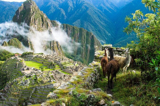 private-full-day-tour-to-machu-picchu-2