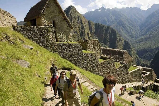 private-full-day-tour-to-machu-picchu-2