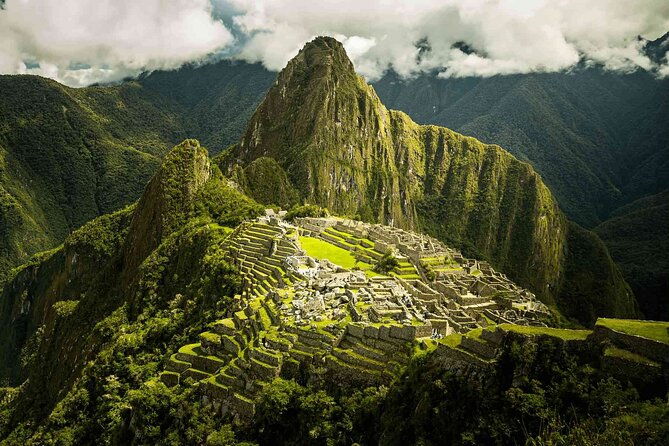 private-full-day-tour-to-machu-picchu