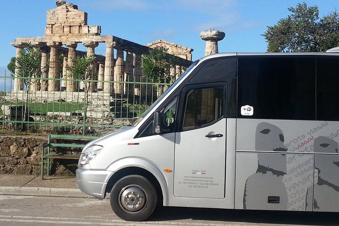 private-full-day-tour-to-pompeii-amalfi-coast-and-ravello