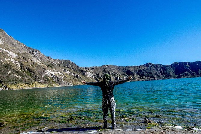 private-full-day-tour-to-quilotoa-lagoon-from-quito