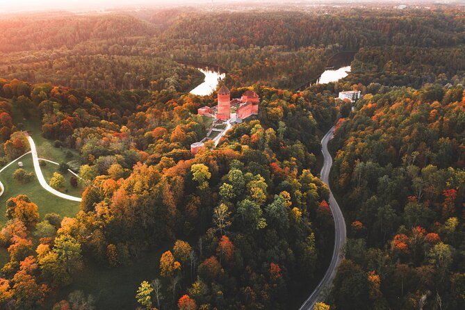 private-full-day-trip-to-turaida-sigulda-and-cesis
