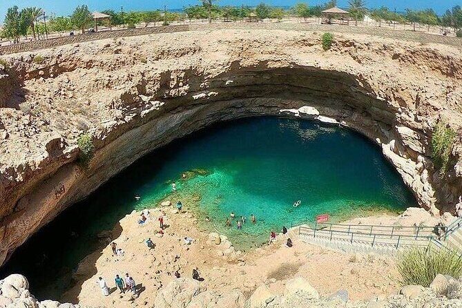 Private Full-Day Wadi Shab and Bimmah Sinkhole Tour - The Sum Up