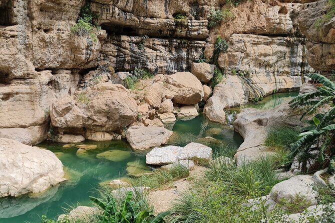 Private Full-Day Wadi Tiwi and Bimmah Sinkhole Tour from Muscat - FAQs