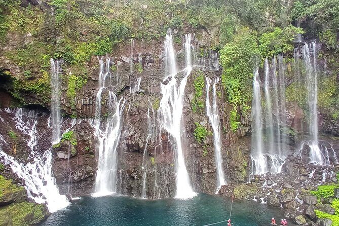 Private Full Tour of Reunion Island with Driver Guide - Practical Details and What to Expect