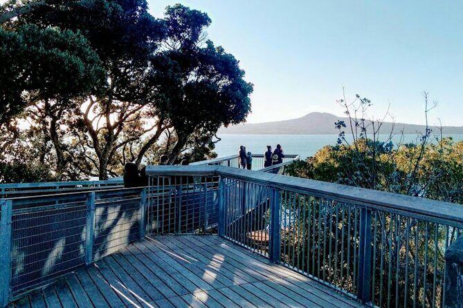 Private Full-Day Auckland Sightseeing Tour with Optional PihaBeach - The Sum Up