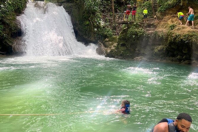 private-fun-fill-tour-from-montego-bay-to-dunns-river-blue-hole