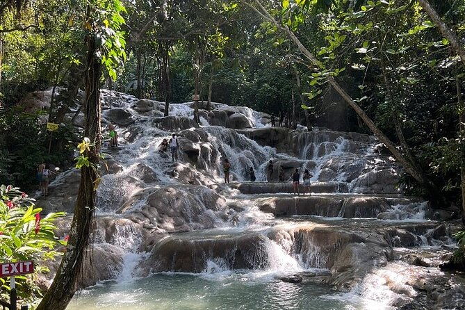 private-fun-fill-tour-from-montego-bay-to-dunns-river-blue-hole