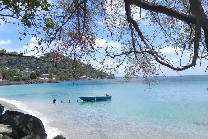 private-fun-tour-in-grenada