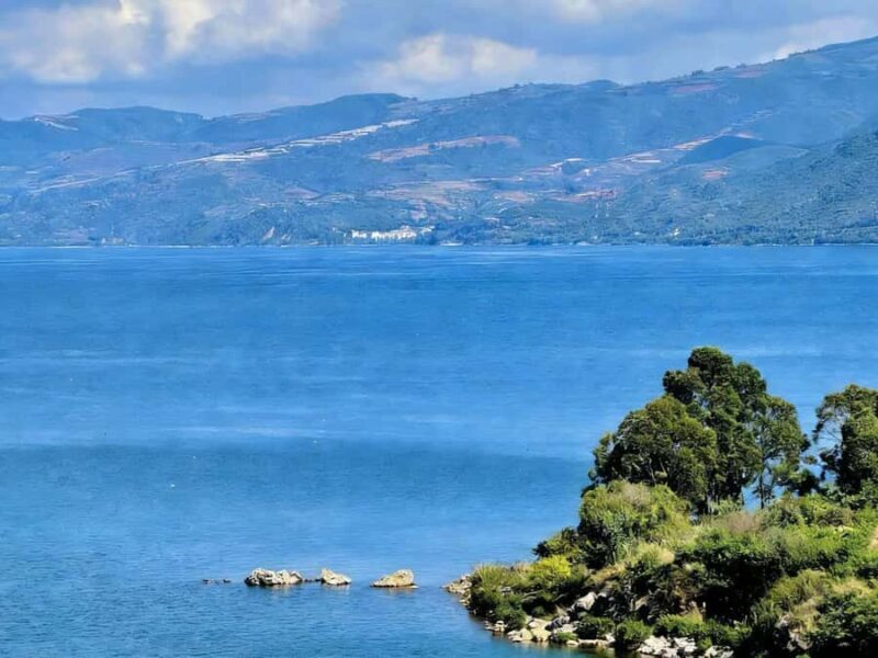 Private Fuxian Lake Day Tour from Kunming with Car & Guide - FAQs