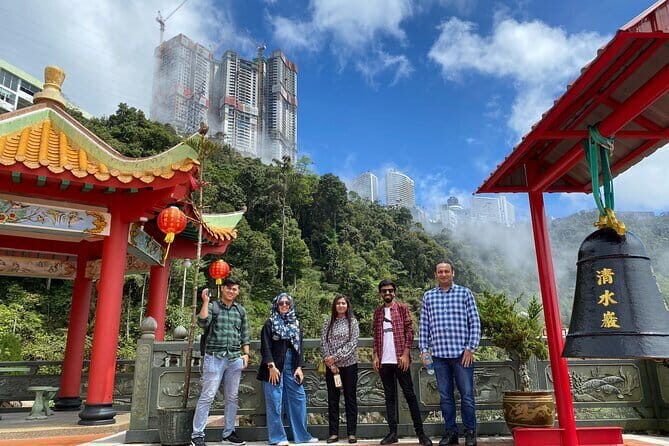 Private Genting Highlands And Batu Caves Day Tour - Key Points
