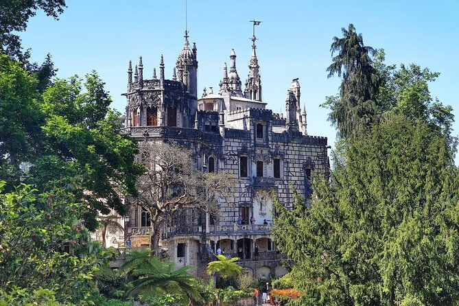 private-getaway-in-sintra-through-the-hills-to-the-coast