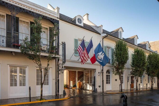 private-ghost-walk-experience-of-new-orleans