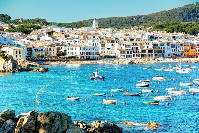 private-girona-tour-costa-brava-beach-seaside-lunch-experience