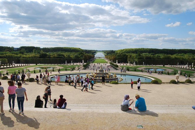 private-giverny-versailles-day-trip-with-lunch-hotel-transfers-from-paris