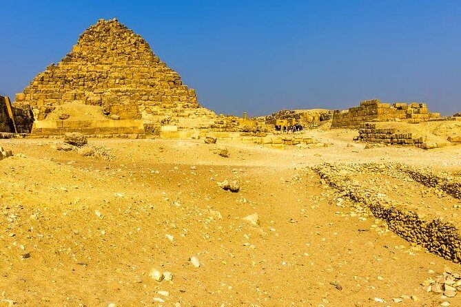 Private Giza Plateau and Pyramids Day Tour - Overall Value and Suitability