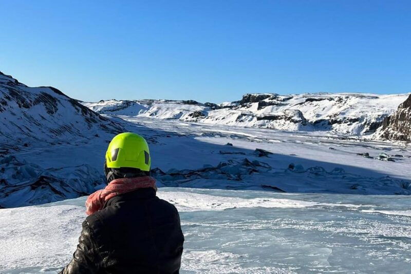 private-glacier-hike-experience-on-solo-meet-on-location