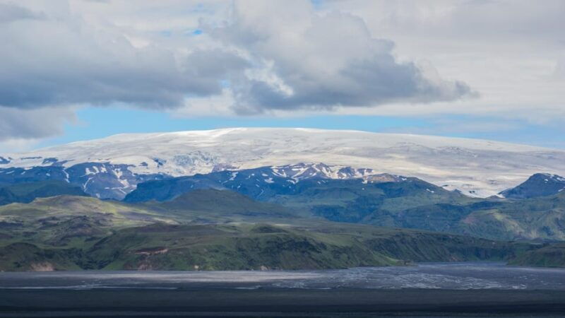 private-glacier-lagoon-diamond-beach-tour