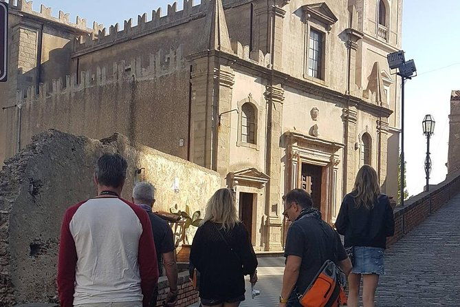 private-godfather-and-taormina-tour-with-luxury-van